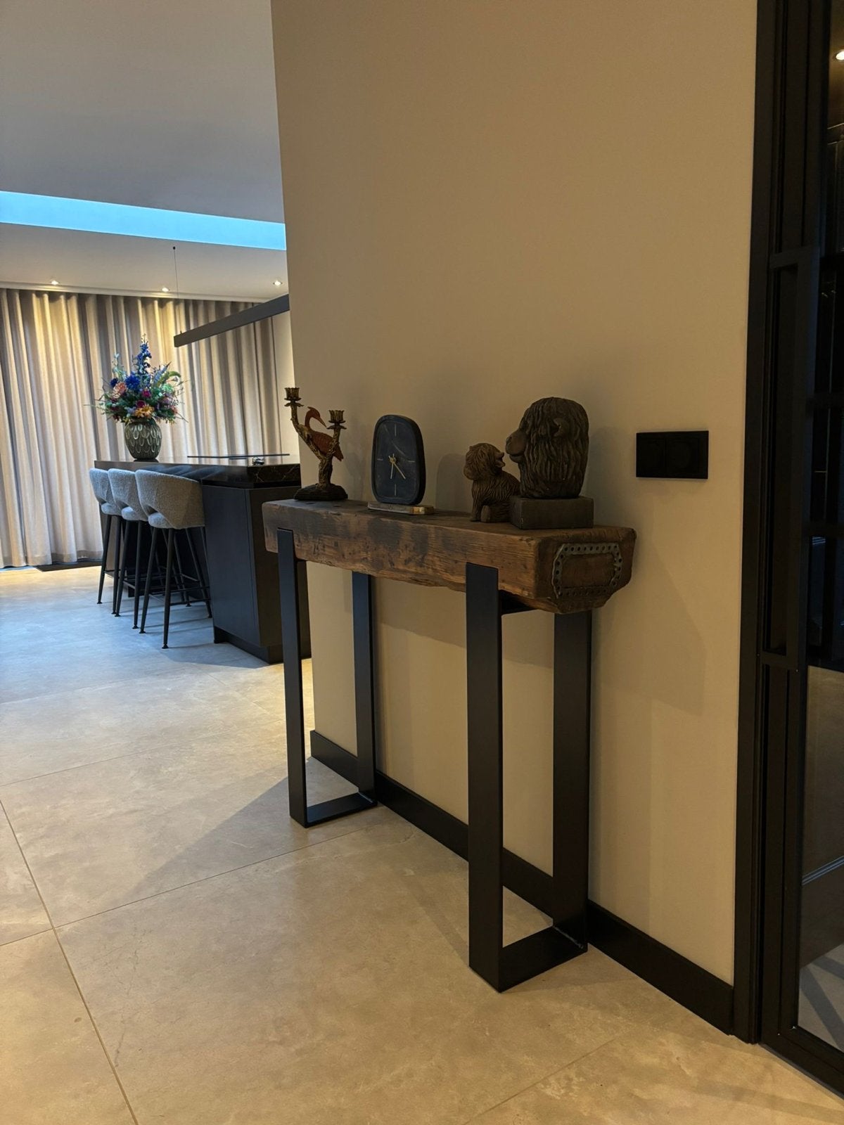 Unieke Oud Eiken Bielzen Sidetable - Rustiek & Stijlvol, Huis en Inrichting, Ophalen, Gebruikt, 100 tot 150 cm, Eikenhout