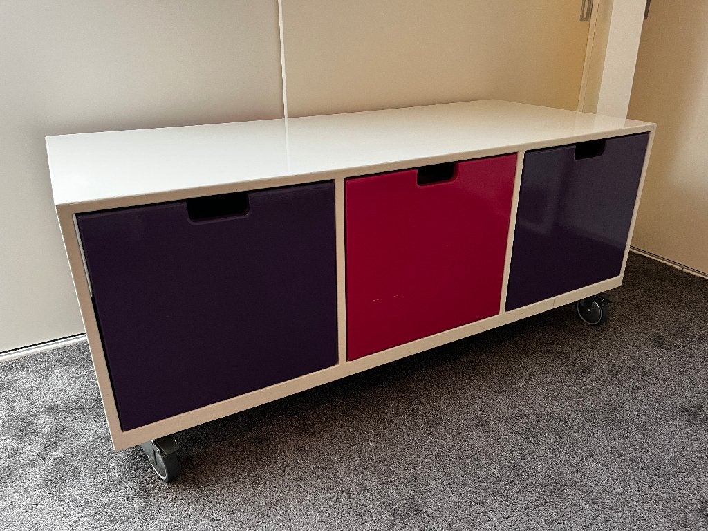 Speelkast / speeltafel, Ophalen, Gebruikt, 50 tot 100 cm, 3 of 4 laden