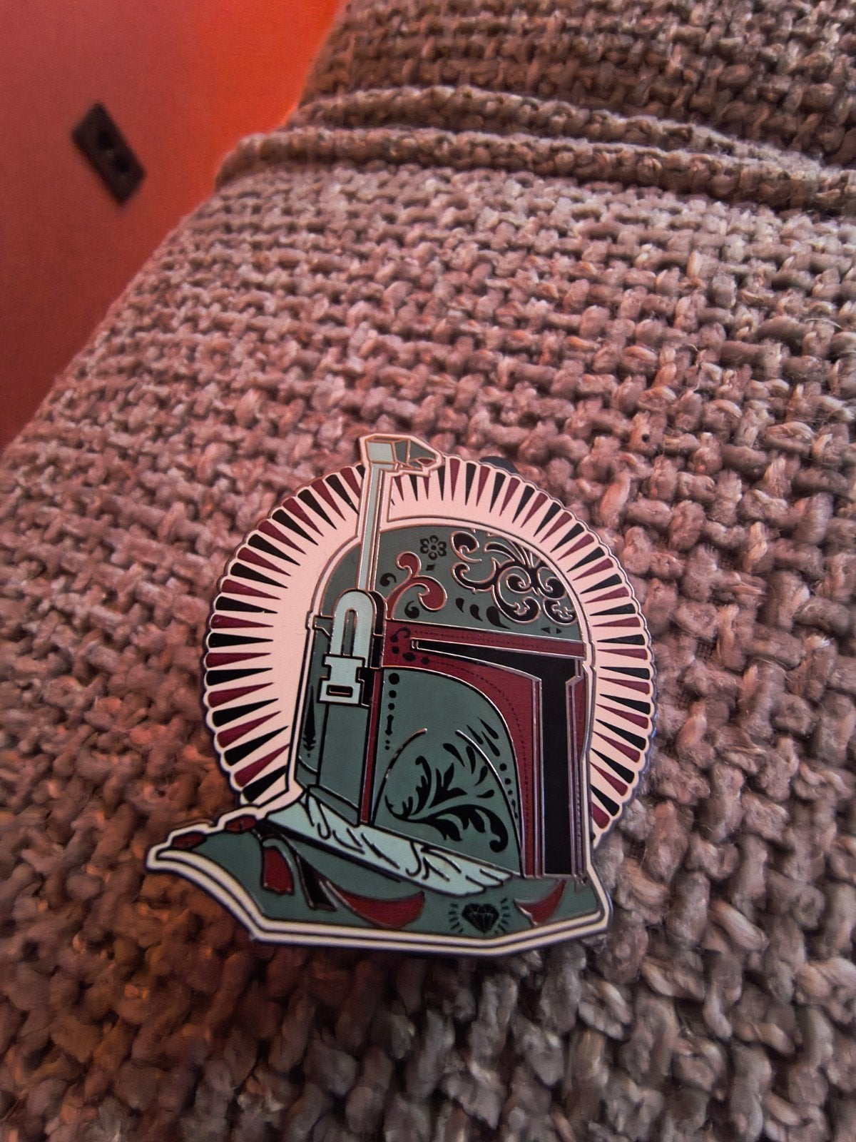 Disney Parks Boba Fett Helm Pin - Ornamental/Tattoo-stijl, Ophalen of Verzenden, Zo goed als nieuw, Overige onderwerpen, Speldje of Pin