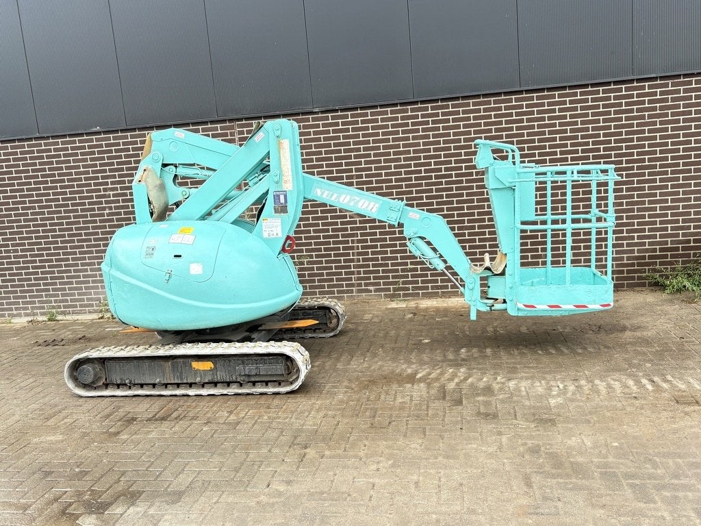 Hoogwerker rupshoogwerker nagano 070 maeda, Zakelijke goederen, Machines en Bouw | Liften, Steigers en Ladders