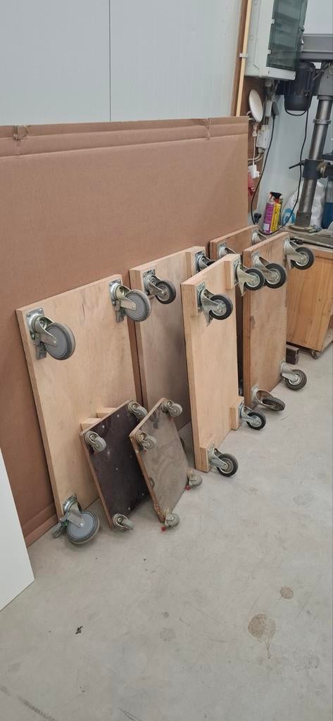 7 stuks degelijke hondjes / transportkarren / transporthulp, Doe-het-zelf en Verbouw, Transportwagens, 100 liter of meer, Ophalen