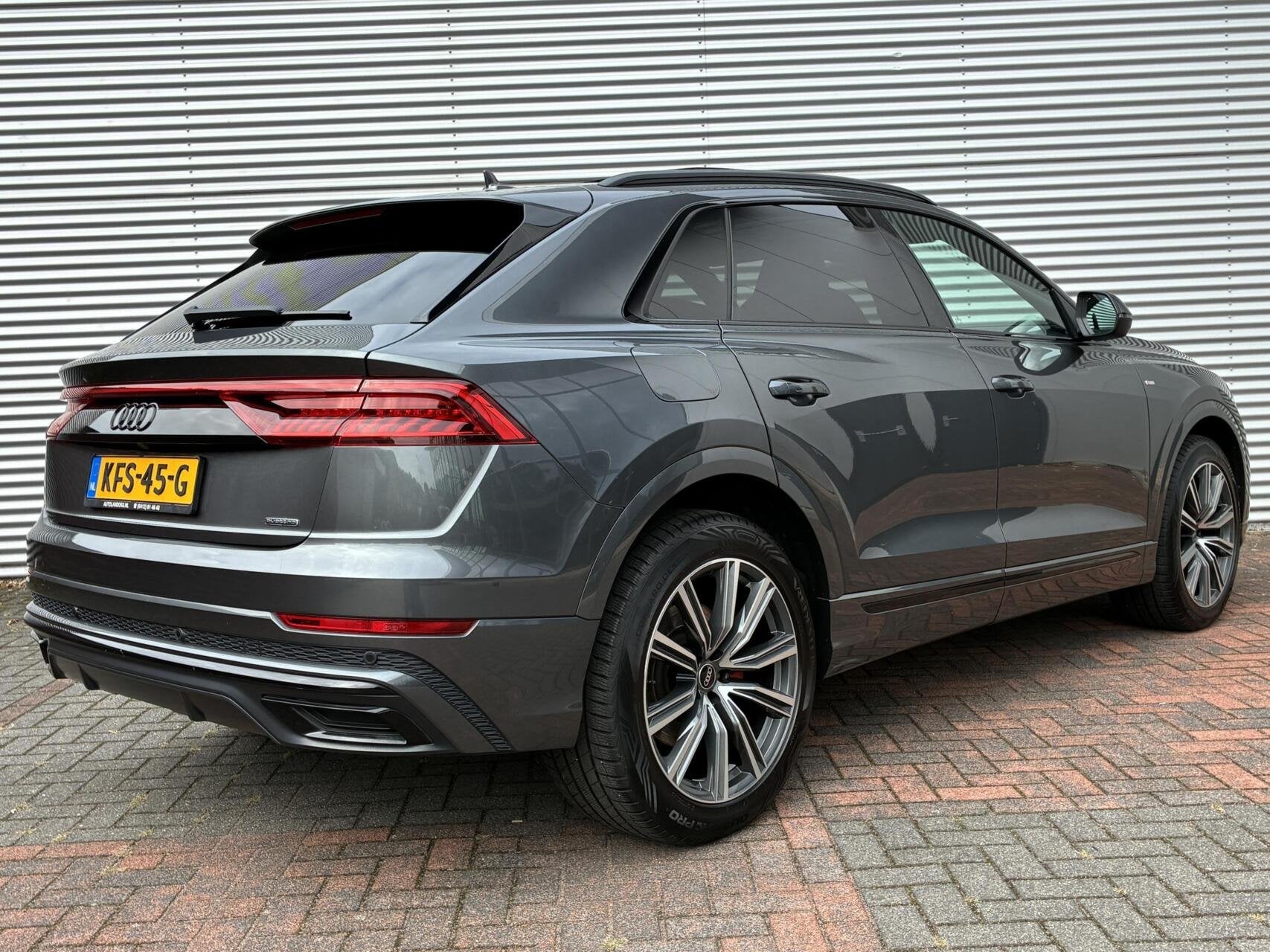 Audi Q8 60 TFSI e quattro Pro Line S Competition Pano Cruise, Automaat, Gebruikt, 2995 cc, 462 pk