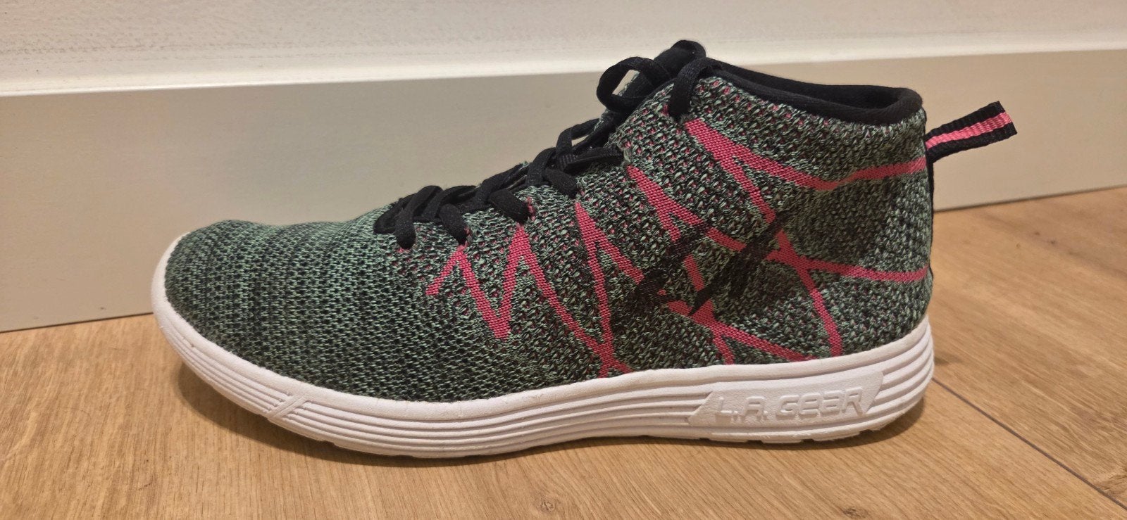 L.A. Gear Sneakers groen/roze/zwart maat 39, Kleding | Dames, Ophalen of Verzenden, Groen, L.A.Gear, Sneakers of Gympen