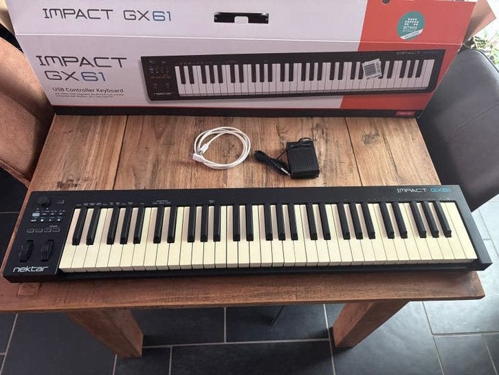 Nektar Impact GX61 USB MIDI Controller Keyboard, Muziek en Instrumenten, Overige merken, Ophalen of Verzenden, Aanslaggevoelig