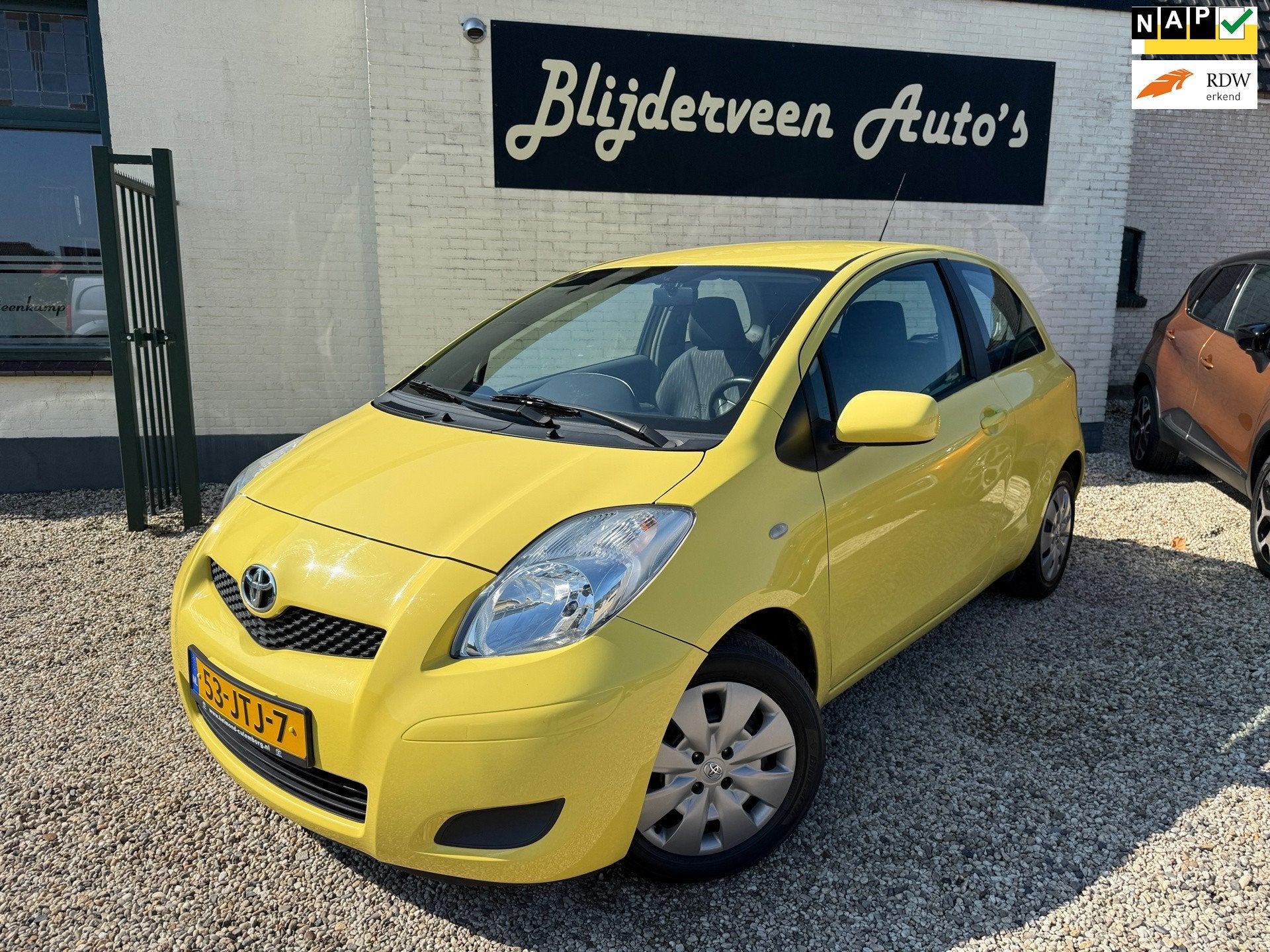 Toyota Yaris 1.3 VVTi Aspiration Airco | Dealer Onderhouden, Voorwielaandrijving, 1025 kg, 101 pk, 4 cilinders