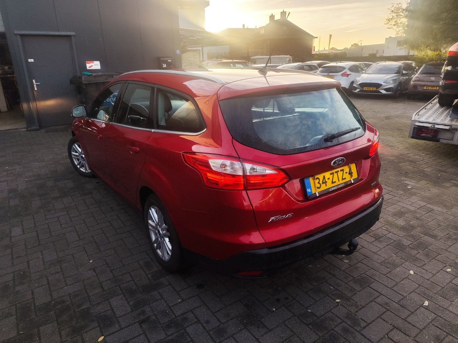 Ford Focus titanium station nieuwe distributieriem en apk, Auto's, Euro 5, 125 pk, Bluetooth, Origineel Nederlands