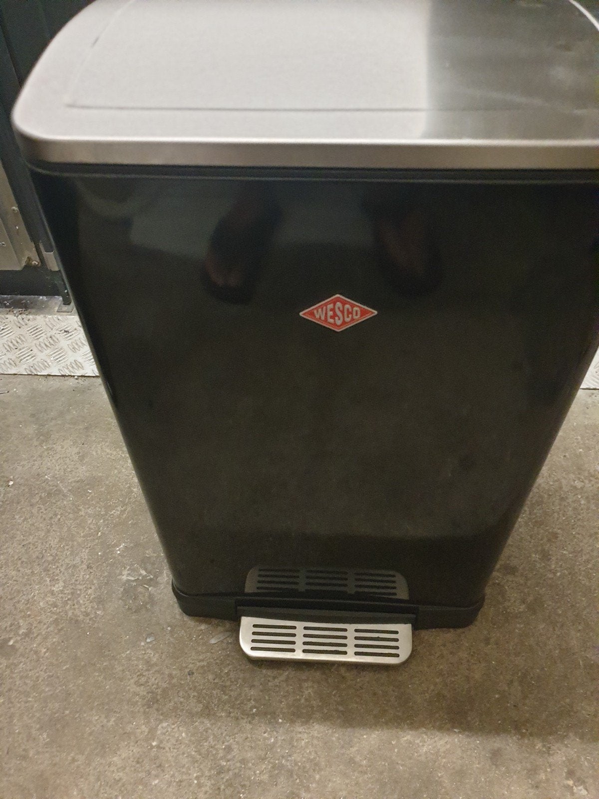 te koop wesco prullenbak, 40 liter of meer, Ophalen, Gebruikt