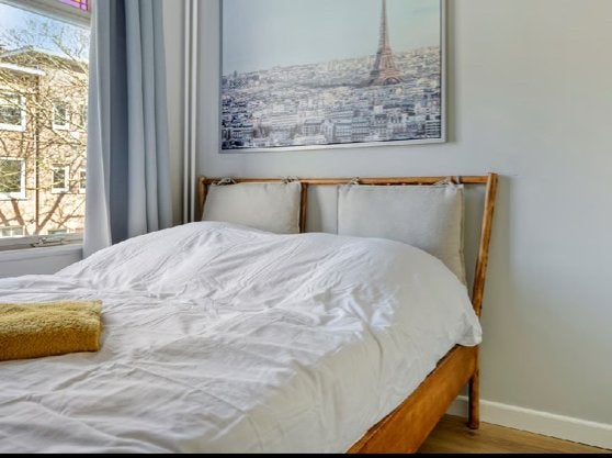 BJÖRKSNÄS Bed 160x200 met lattenbodems (excl. matras), Ophalen, Bruin, Tweepersoons, Zo goed als nieuw