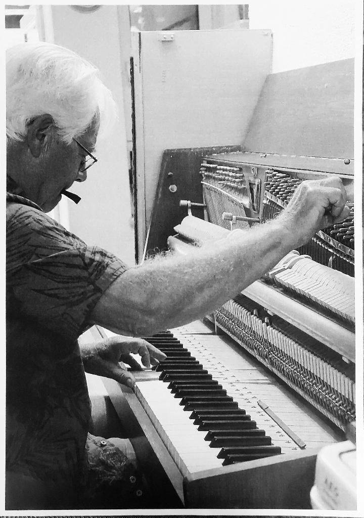 piano stemmen, Muziek en Instrumenten, Piano's, Gebruikt, Piano, Overige kleuren, Ophalen of Verzenden
