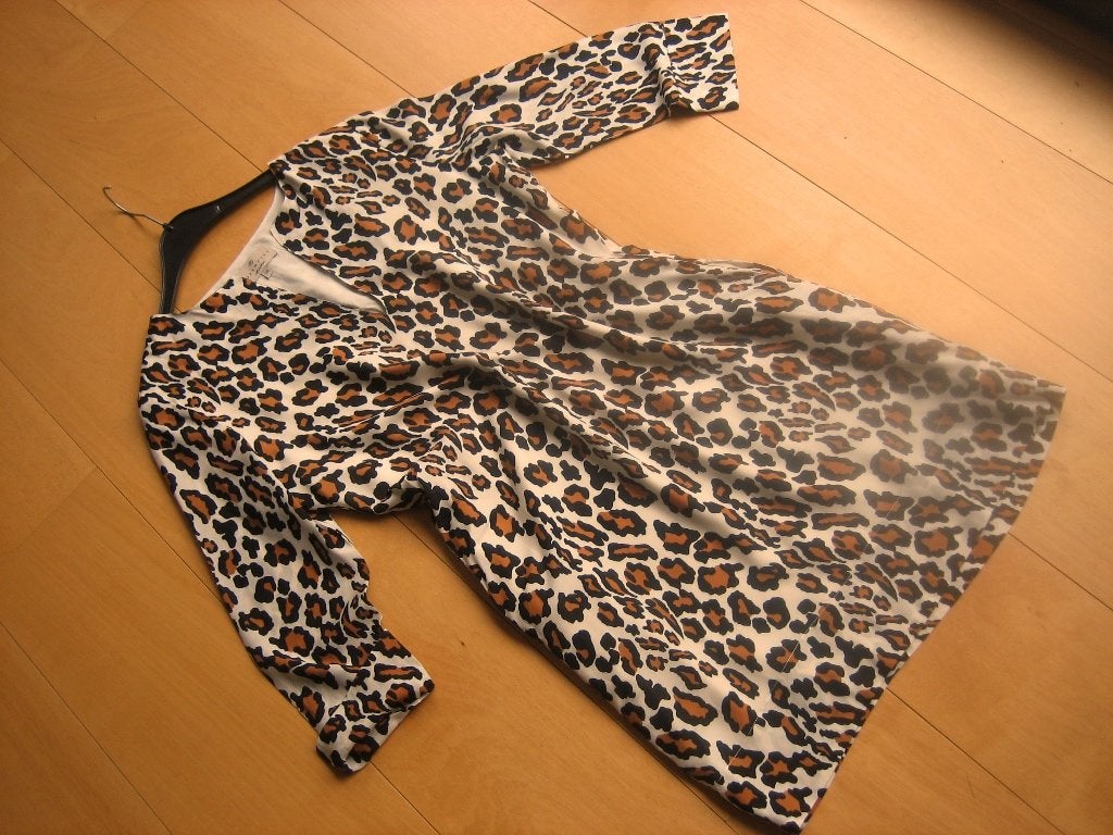 Exclusief jurkje of tuniek ESSENTIEL ANTWERP 36-38 snazzeys, Kleding | Dames, Jurken, Bruin, Verzenden, Nieuw, Maat 36 (S)