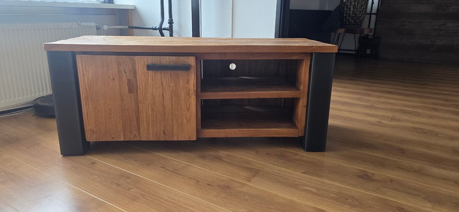 Teak TV Meubel 123cm Breed - Quality Woods Deltorro/Ramses/S, Ophalen, 100 tot 150 cm, Modern, Industrieel, Teakhout