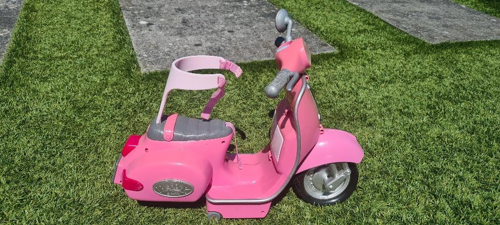 Baby Born scooter met helm zonder afstandsbedienin, Ophalen of Verzenden, Gebruikt, Babypop