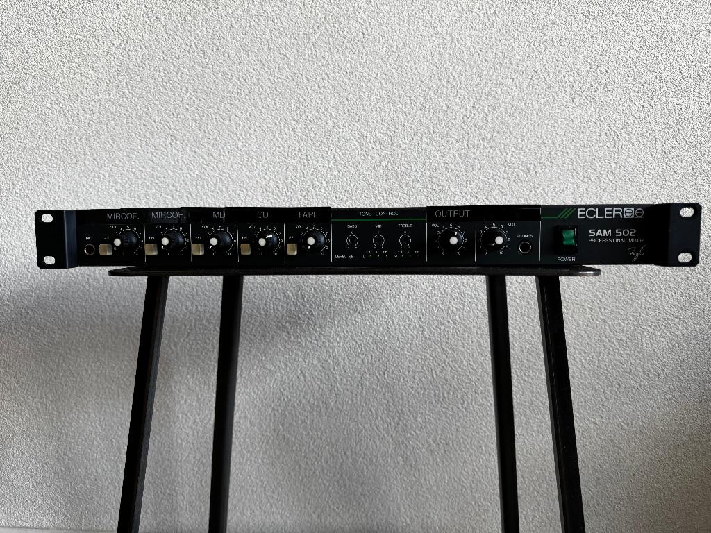 Ecler SAM 502 rackmixer, Muziek en Instrumenten, Ophalen, Gebruikt, 5 tot 10 kanalen, Microfooningang