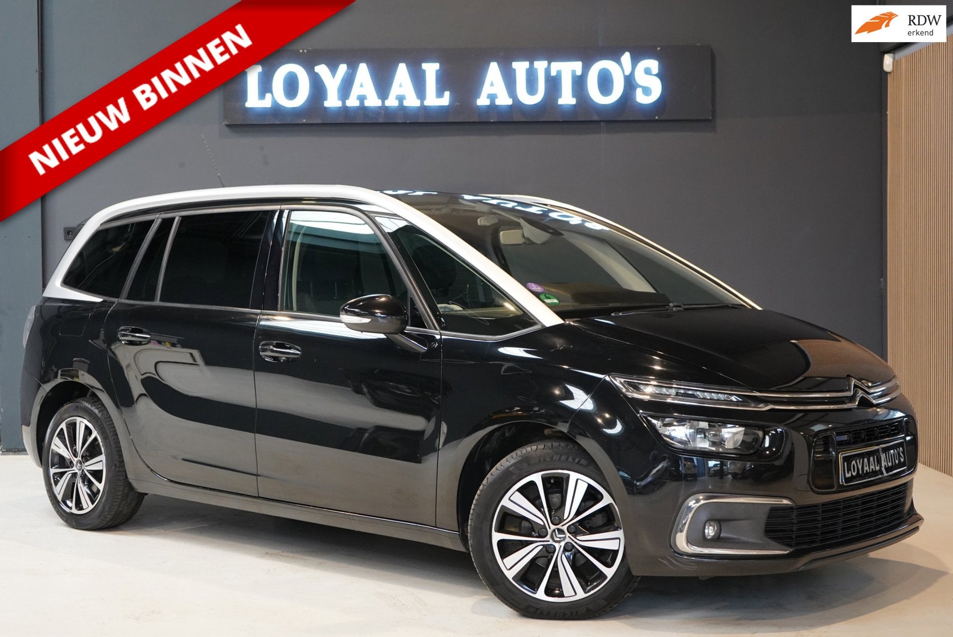 Citroen Grand C4 Picasso 1.2 PureTech Shine | 7 PERSOONS | N, Auto's, Voorwielaandrijving, Automatische klimaatregeling, Gebruikt