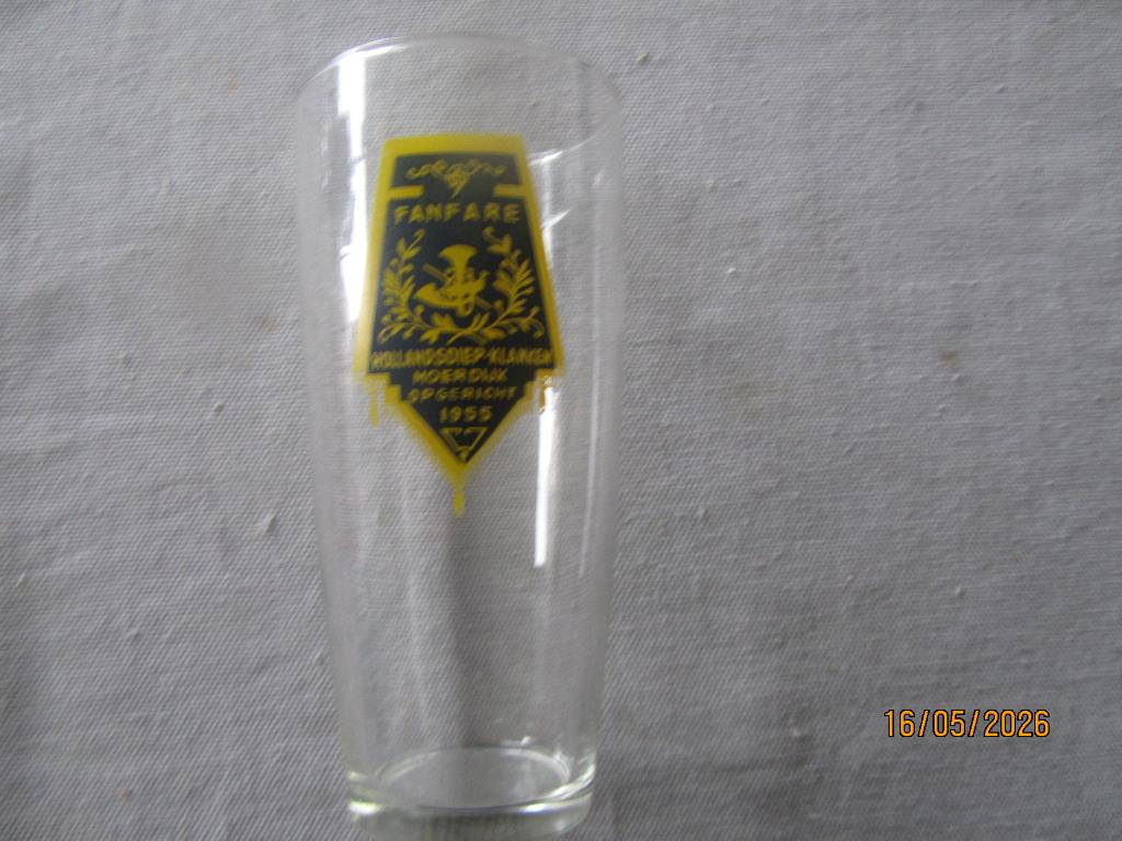 Glas Fanfare Hollands Diep Klanken Moerdijk., Verzamelen, Glas en Borrelglaasjes, Ophalen of Verzenden, Gebruikt, Bierglas