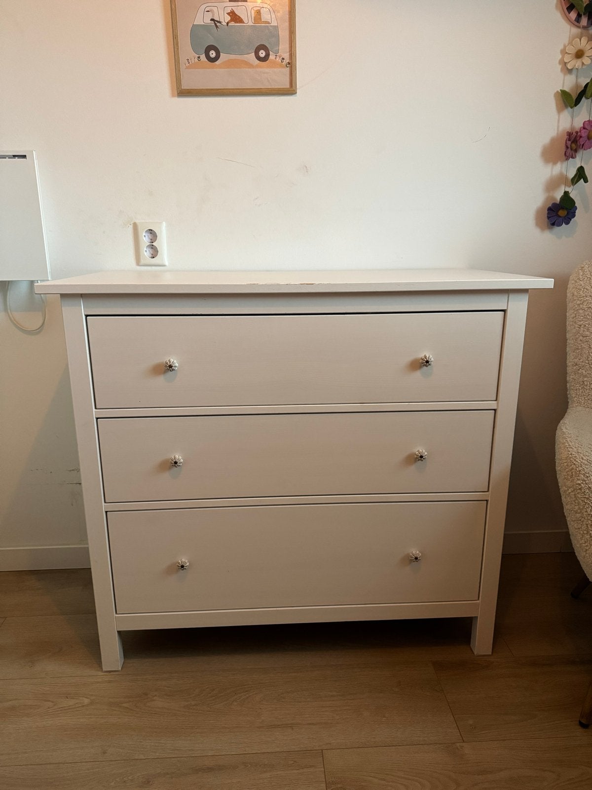 IKEA Hemnes ladekast - Zo goed als nieuw, Huis en Inrichting, 100 tot 150 cm, Zo goed als nieuw, 3 of 4 laden, 25 tot 50 cm