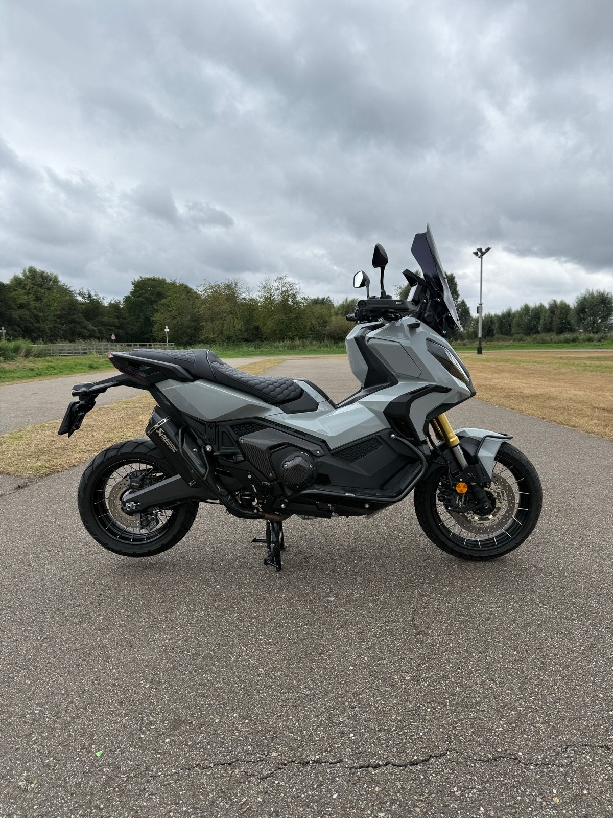 Honda X-ADV 750 + Veel carbon, 750 cc, Gebruikt, Particulier, Meer dan 35 kW