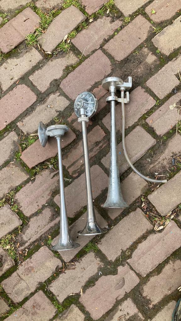 3x scheepshoorn, Ophalen of Verzenden, Zo goed als nieuw