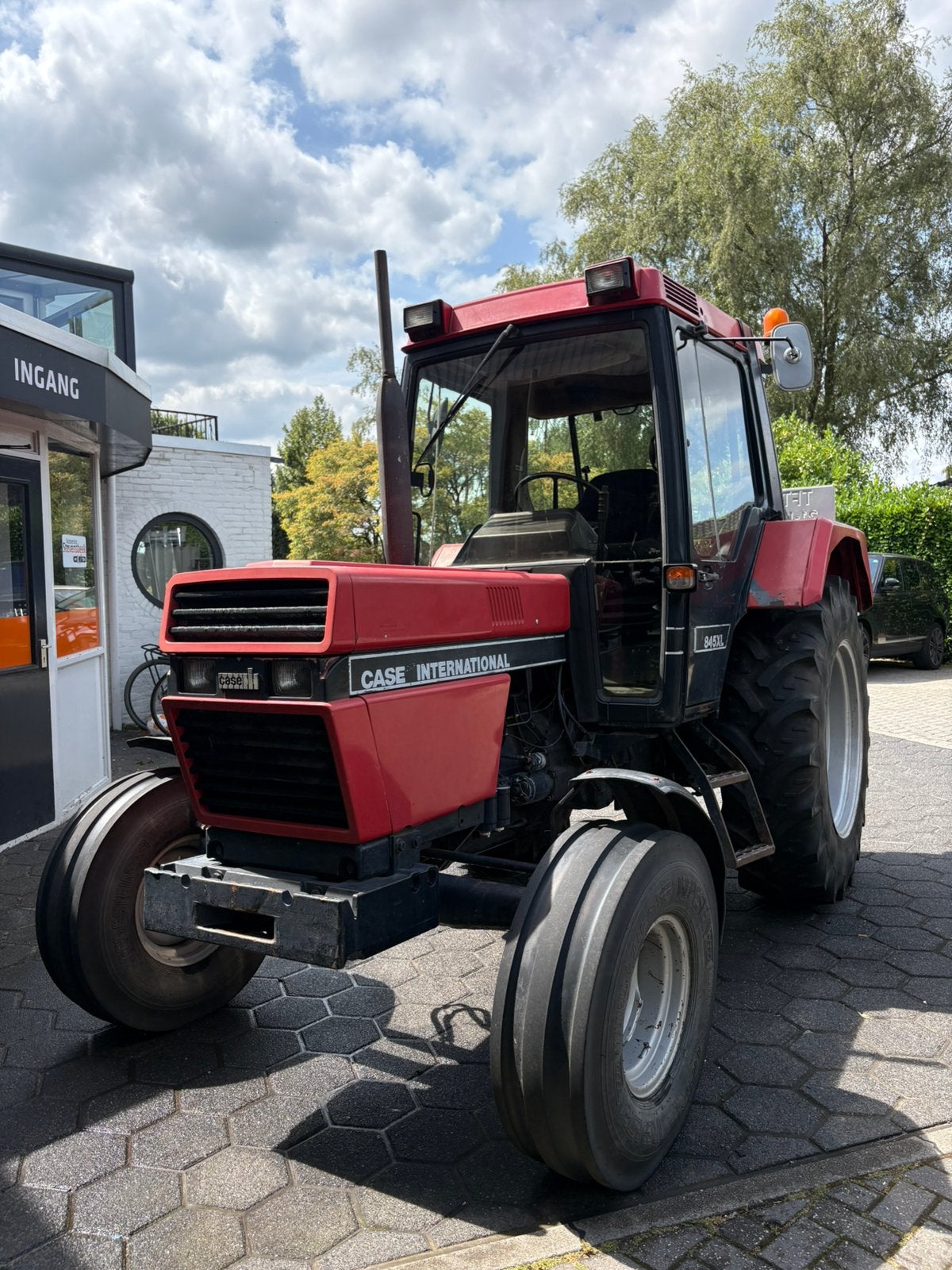 Case international 845XL tractor, Ophalen