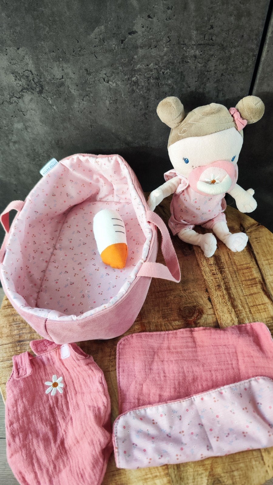 Little Dutch Babypop Rosa Compleet met Accessoires, Ophalen of Verzenden, Zo goed als nieuw, Babypop