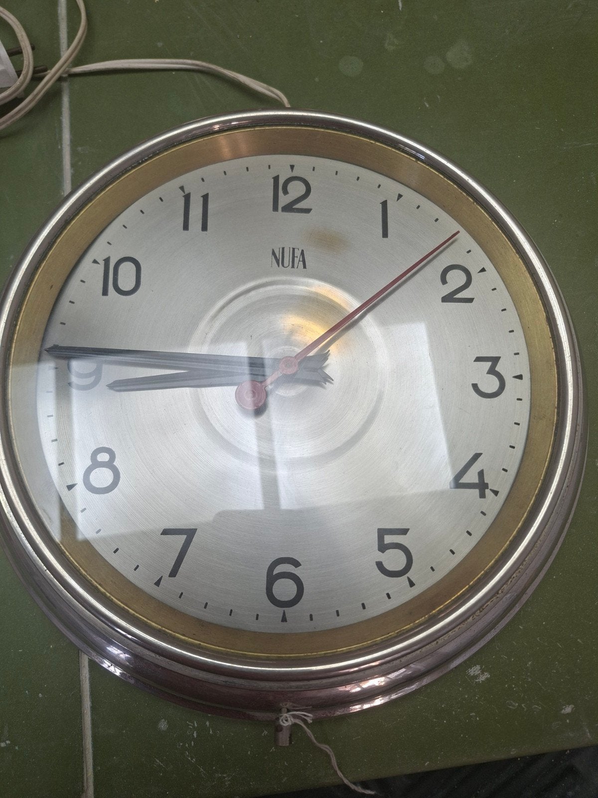 Vintage NUFA wandklok met synchroonuurwerk, circa 1950, Ophalen of Verzenden