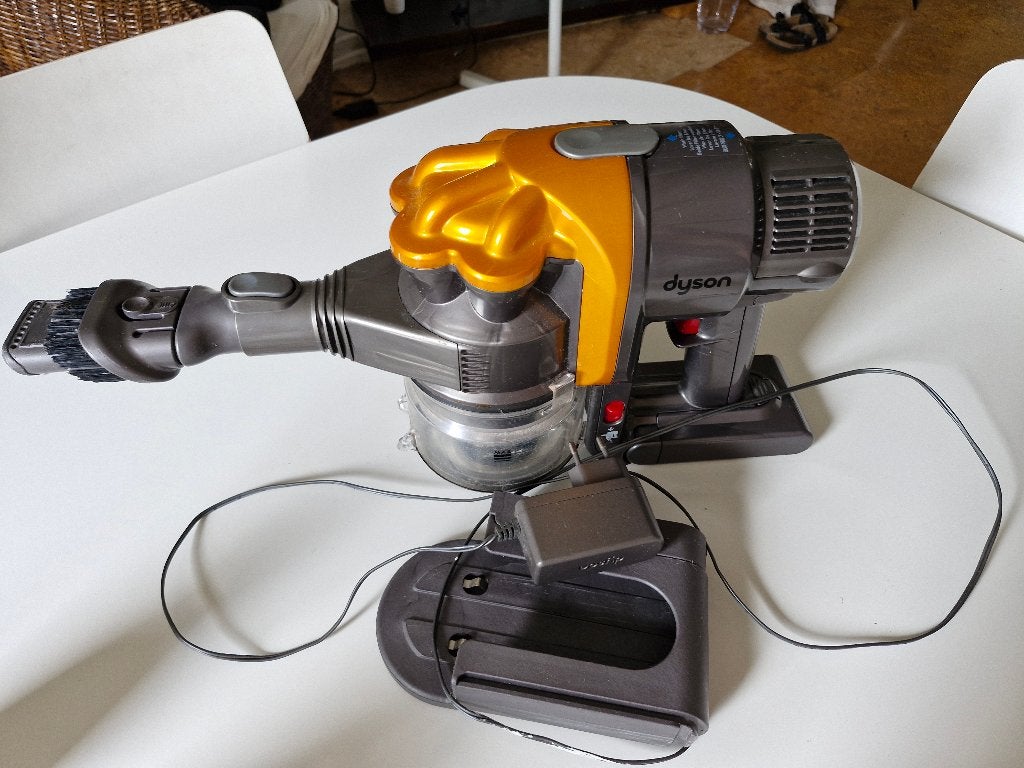 Dyson kruimeldief, Ophalen, Gebruikt, Kruimeldief, Oplaadstation