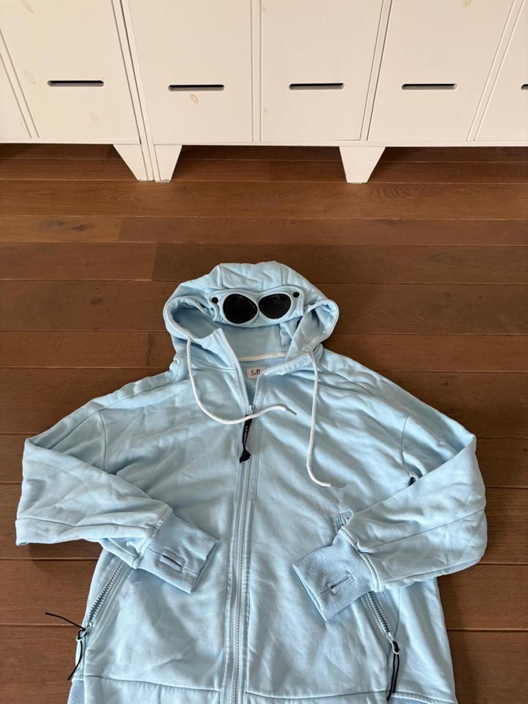 CP Company vest met bril in capuchon - Lichtblauw, Ophalen of Verzenden, Gedragen, CP Company