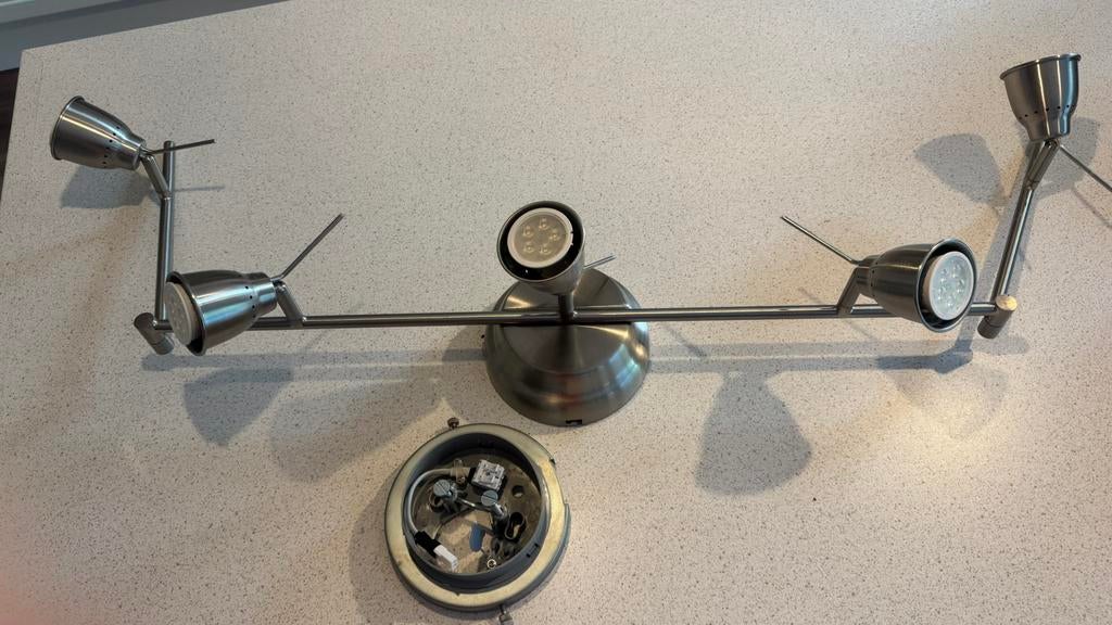 Ikea barometer plafond lamp halogeen, Huis en Inrichting, Halogeen, Metaal of Aluminium, Ophalen of Verzenden, Zo goed als nieuw