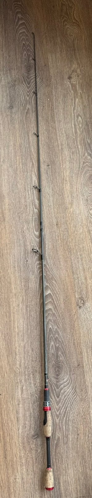 Abu Garcia Vendetta 1.83 m 2-dlg 5/20 gr. Nieuwprijs € 115,-, Watersport en Boten, Hengelsport | Roofvissen, Ophalen of Verzenden