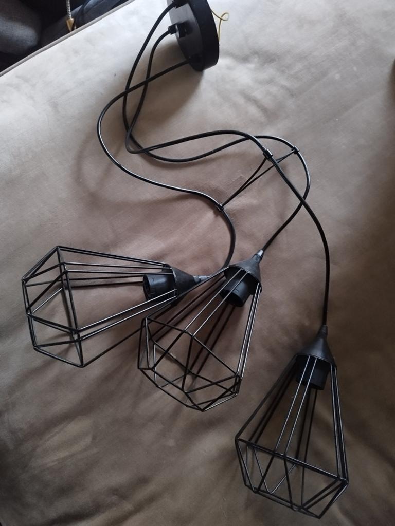 Zwarte metalen hanglamp, in hoogte verstelbaar, Huis en Inrichting, Ophalen, Gebruikt, Modern, Industrieel, Metaal