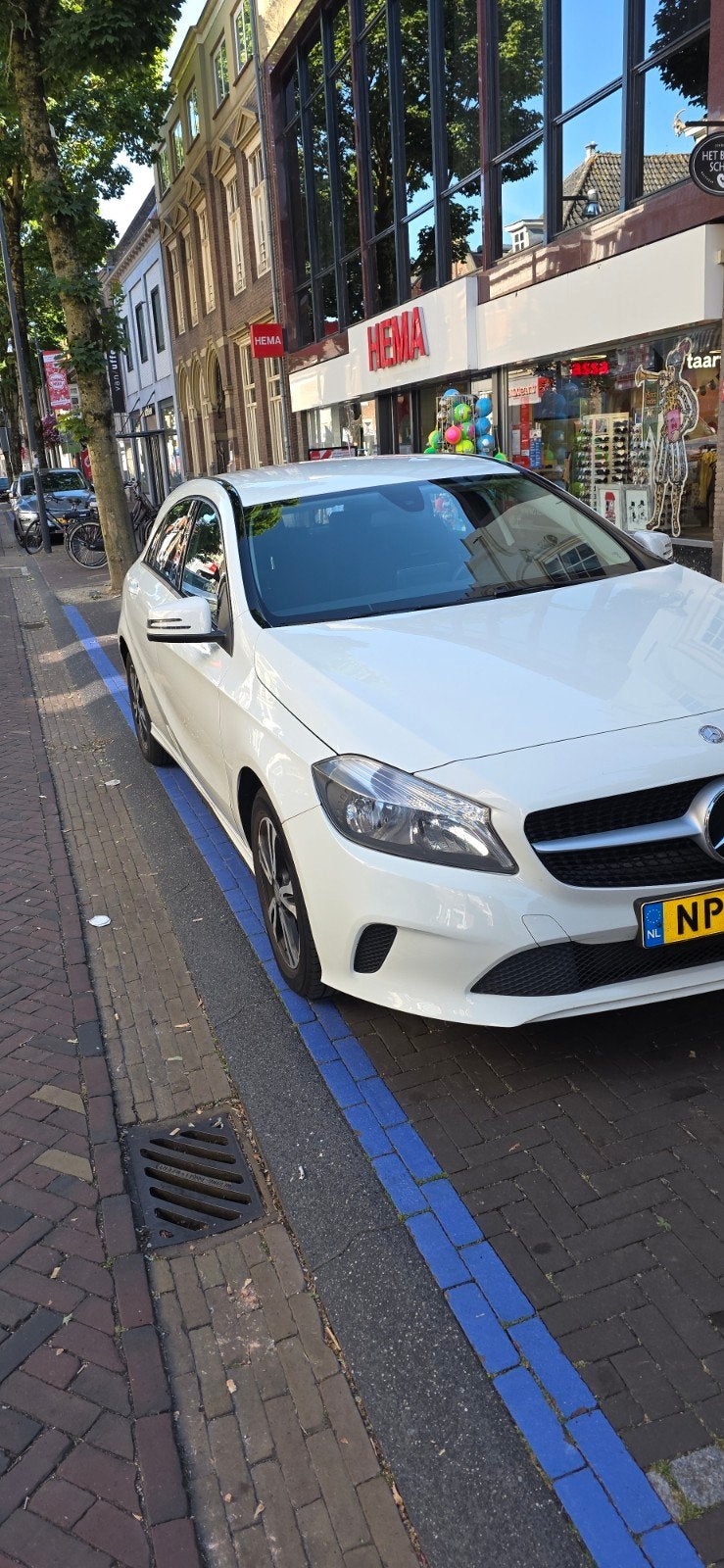 Mercedes-Benz A-Klasse A160 2017 nl outo, 4 cilinders, Wit, Bedrijf, 19 km/l