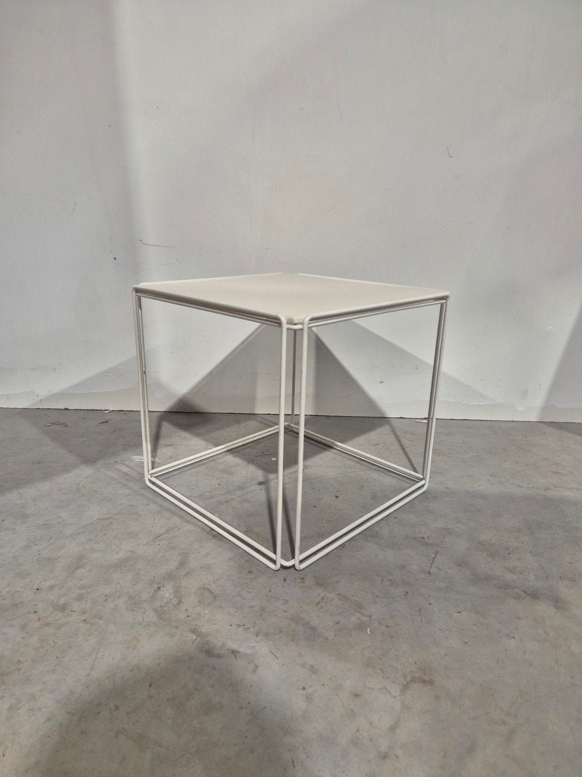 max sauze isocele side table vintage design, Ophalen