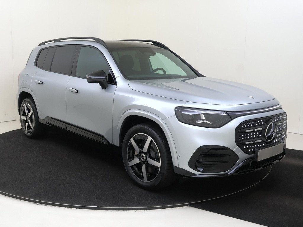 Mercedes-Benz GLB 250+ Business Solution AMG 7p. 85.5 kWh /, Auto's, Mercedes-Benz, Achterwielaandrijving, Zwart, 607 km, 7 stoelen