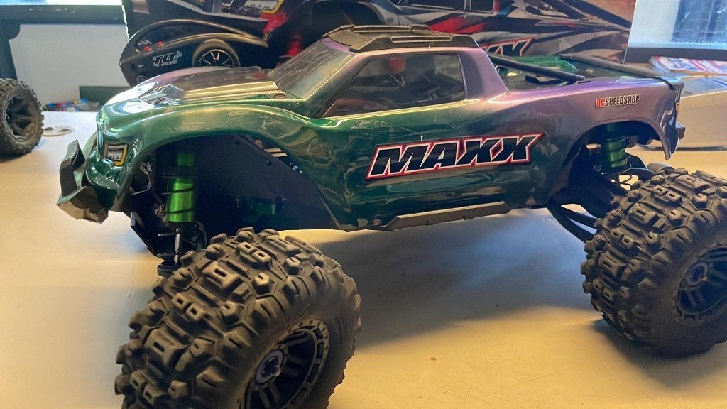 Traxxas MAXX Monster Truck, Ophalen of Verzenden, Zo goed als nieuw, Onderdeel