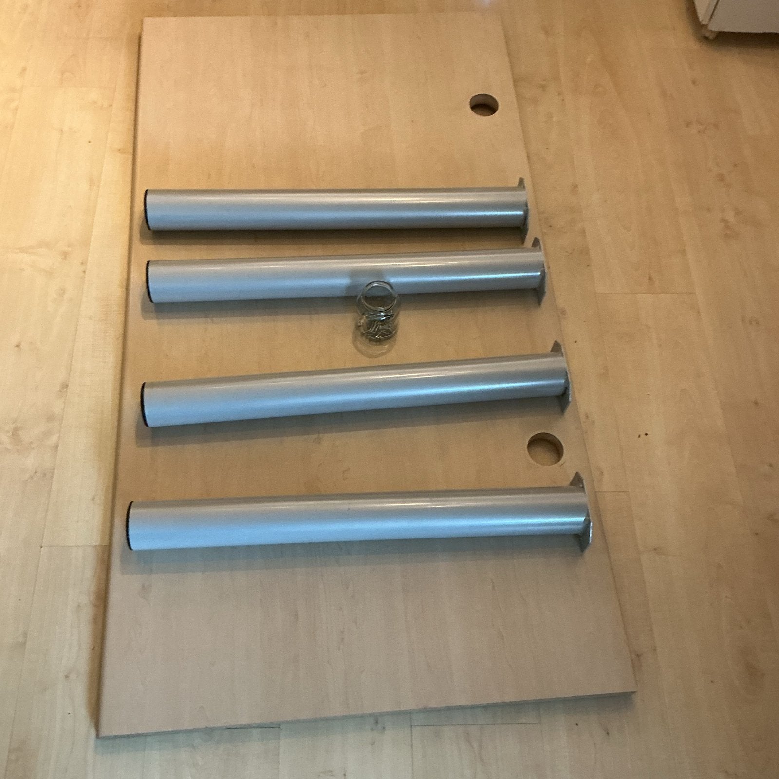 Computertafel met metalen poten, Ophalen, Gebruikt, 70 tot 120 cm, 120 tot 170 cm