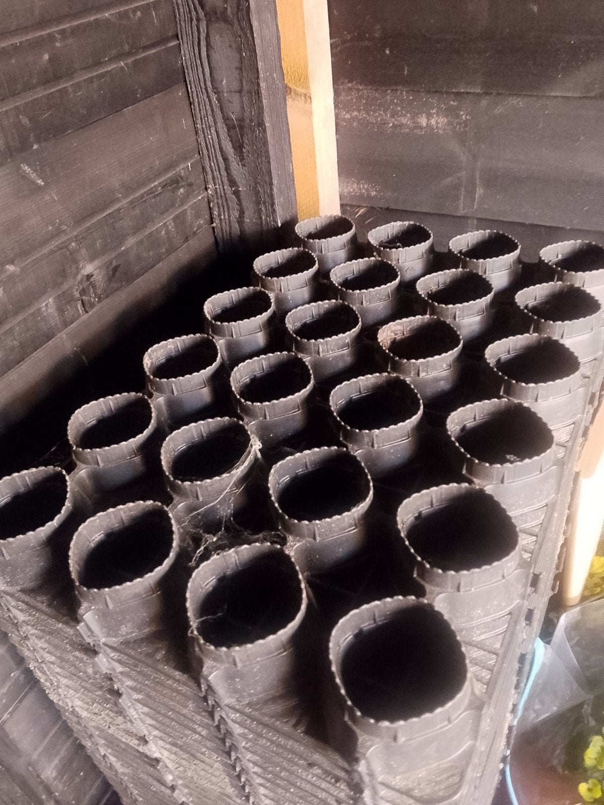 Grote partij grasdallen/grastegels/grindmatten/splitplaten, Ophalen