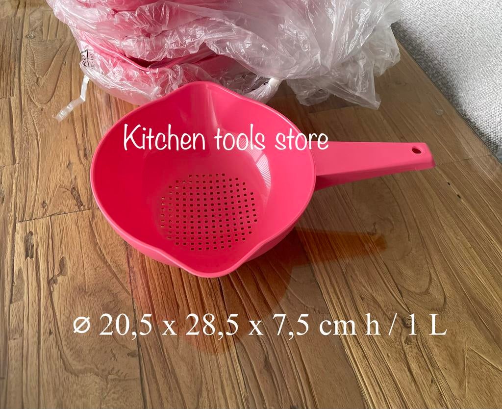 Tupperware roze Handvergiet 1L vergiet zeef op voorraad, Ophalen of Verzenden, Nieuw, Overige typen
