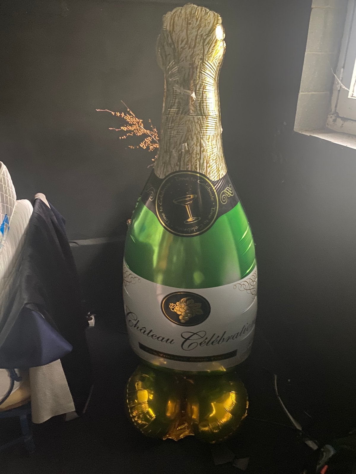 Grote opblaas champagnefles 1.50 mr, Huis en Inrichting, Woonaccessoires | Overige, Ophalen, Zo goed als nieuw
