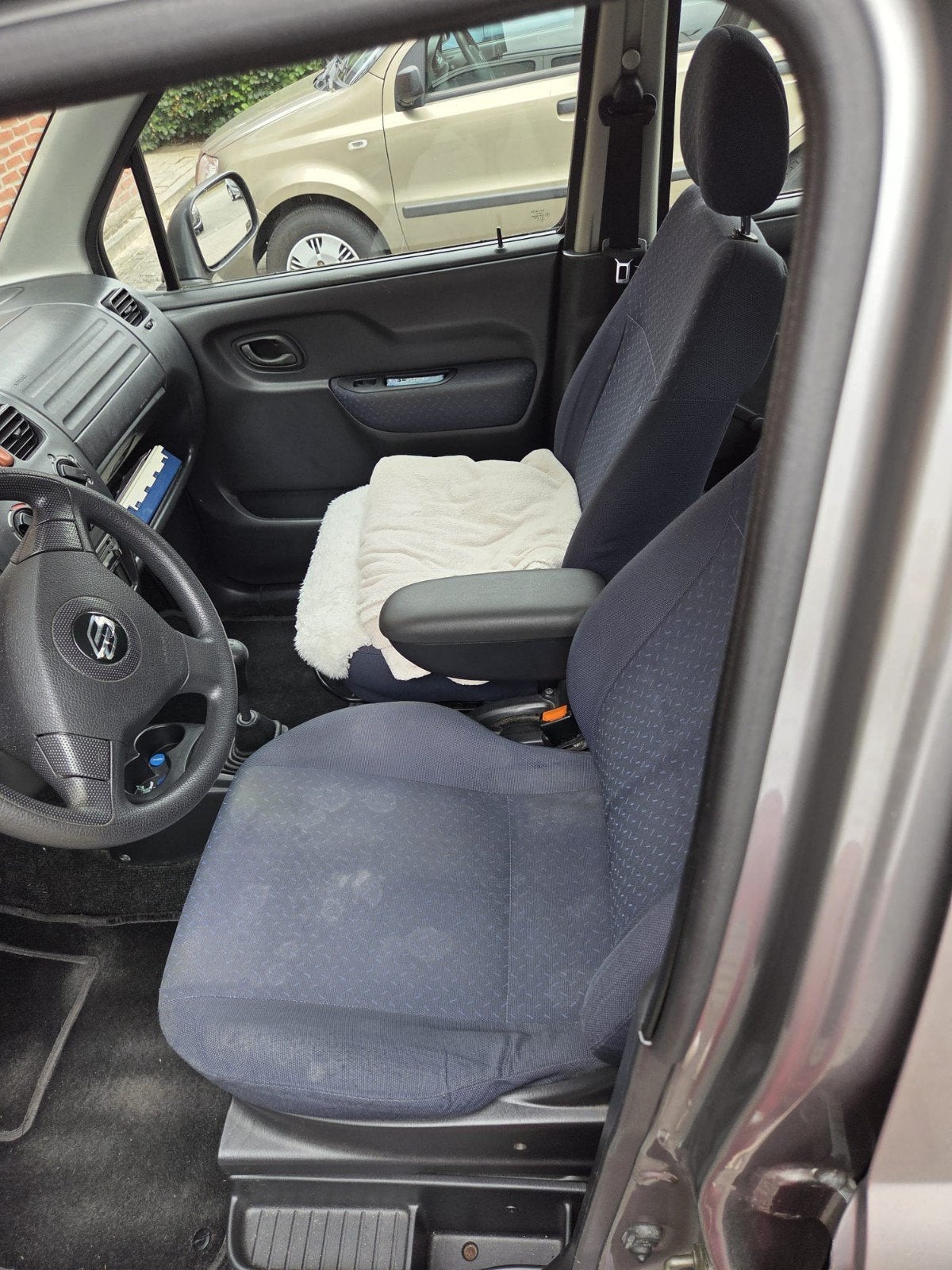 Suzuki Wagon R+ 1.3 2004 Grijs, Auto's, Voorwielaandrijving, 40 €/maand, Wagon R+, Origineel Nederlands