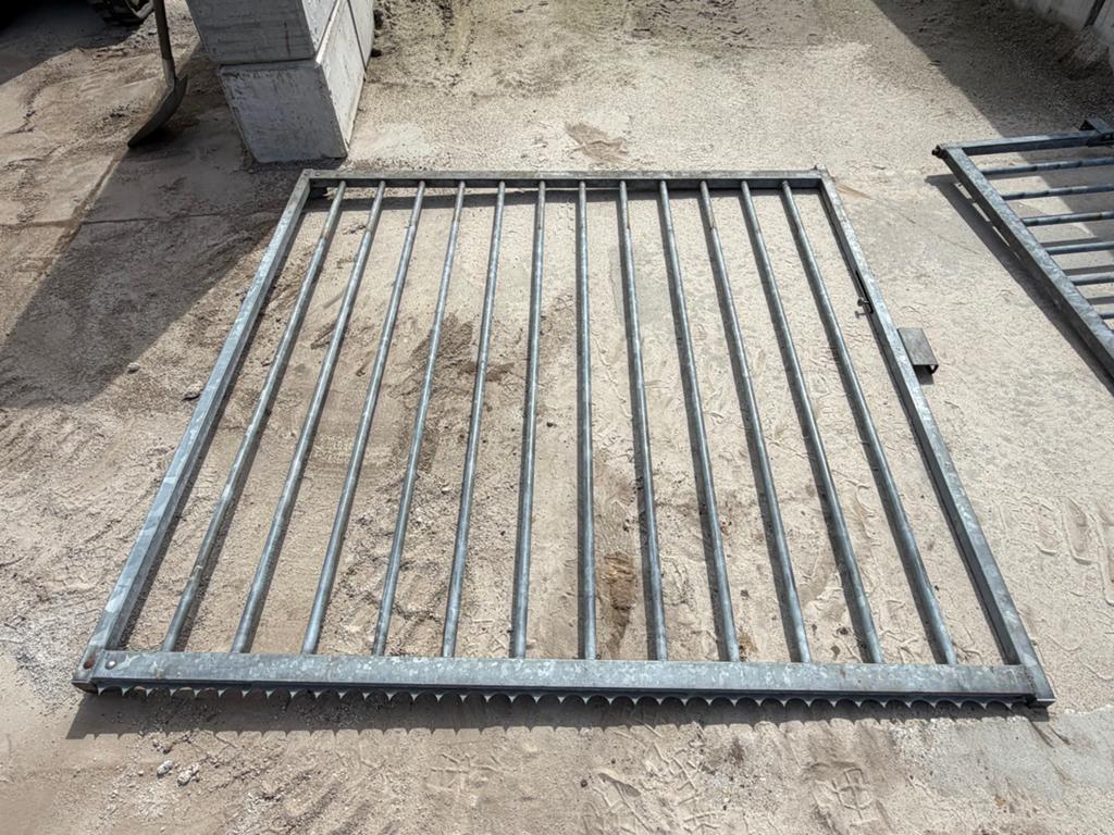 Heras Spijlenhekwerk Poort - 200x355, Ophalen, Met poort, Gebruikt, Spijlenhekwerk