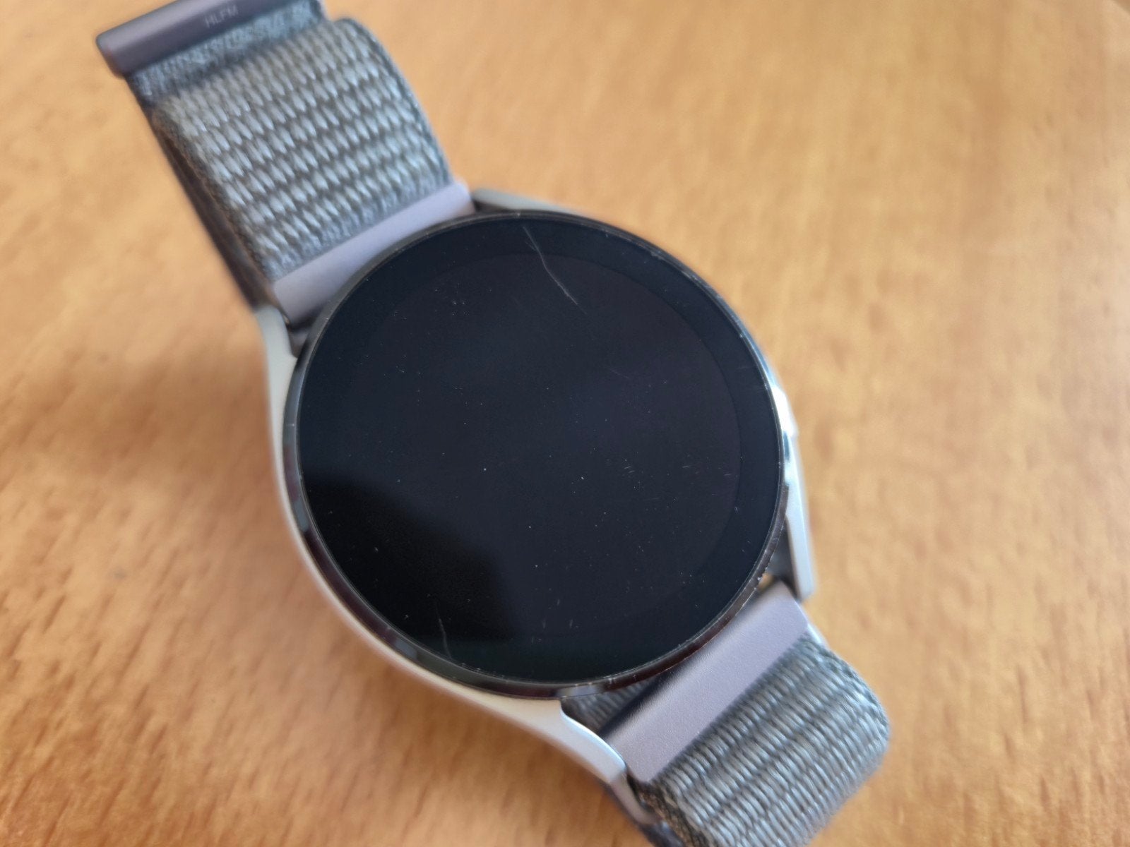Samsung Galaxy Watch 4, 40mm met bandje en laadkabel, Gebruikt, Samsung ⌚️, Ophalen of Verzenden, Android
