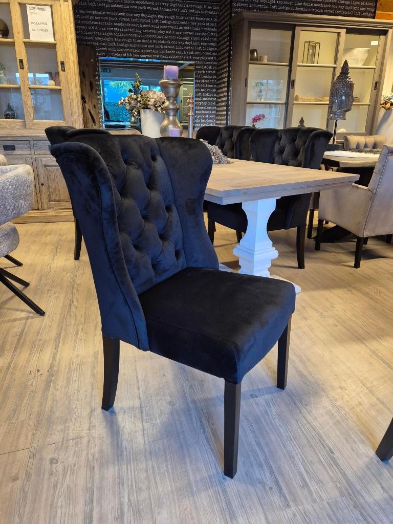 *VOORRAAD* 6 Landelijke Eetkamerstoelen Daisy Velvet Zwart 2, Zwart, Nieuw, Ophalen of Verzenden, Stof