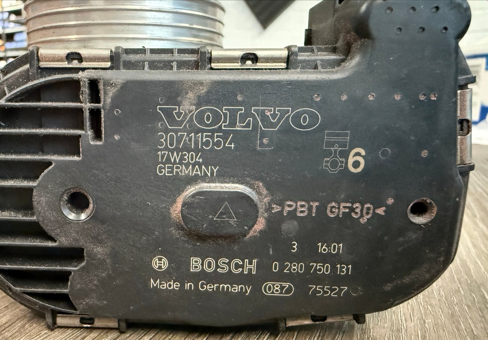 Volvo gasklephuis 30711554 Bosch 0280750131, Auto-onderdelen, Ophalen of Verzenden, Gebruikt, Volvo