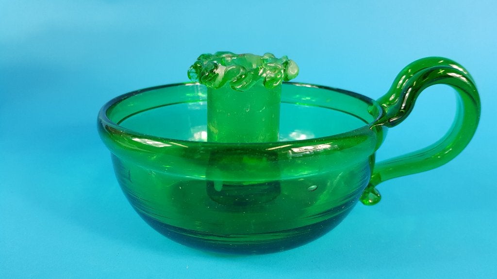 Kandelaar, blaker groen glas, glaskunst, mooie conditie. 6B8, Tweedehands verkoop, Gebruikt, Ophalen of Verzenden, Geen@idee.nl
