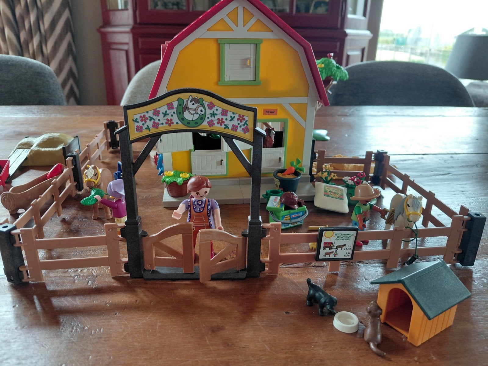 Playmobil ponyranch nr 5222, Kinderen en Baby's, Speelgoed | Playmobil, Ophalen of Verzenden, Zo goed als nieuw