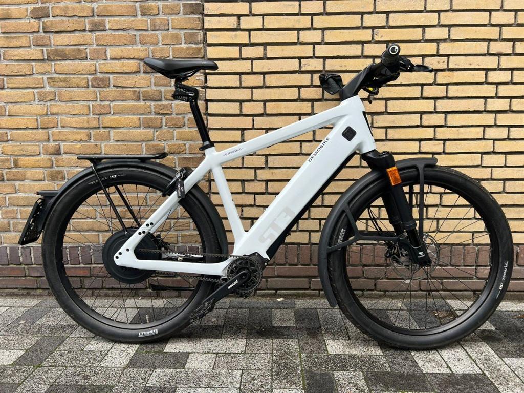 Stromer ST3 983 FS ABS CS (DEMO) COOL WHITE L 2025, Fietsen en Brommers, Elektrische fietsen, -, - 0
-, NL, Nieuw, -
