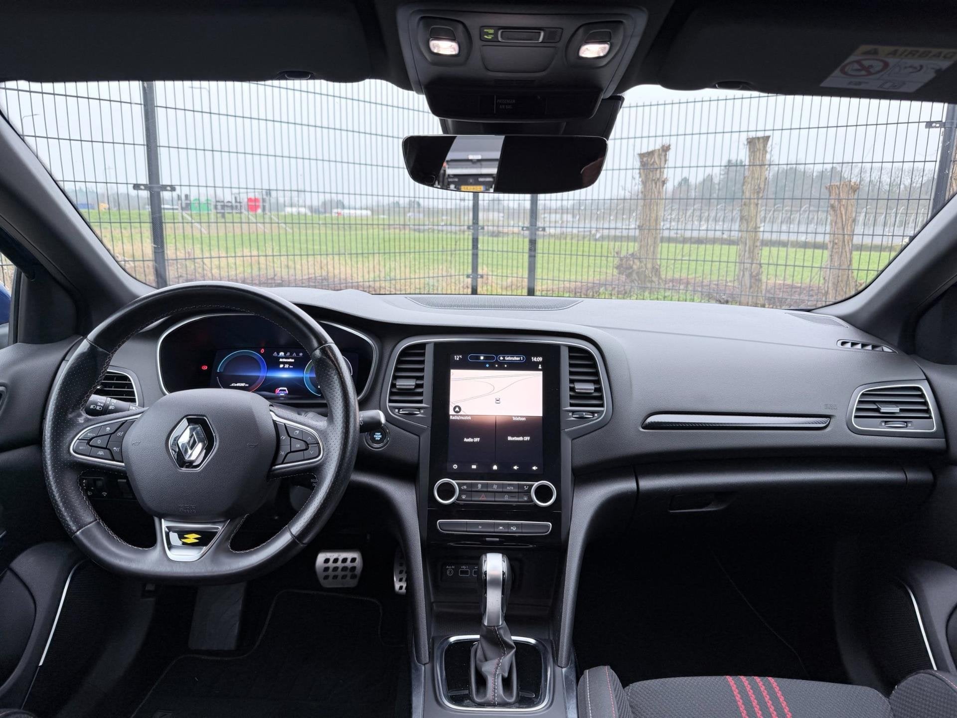 Renault Mégane 1.6 E-Tech Plug-In Hybrid 160 R.S. Line | Ca, Auto's, Renault, 94 pk, Gebruikt, 4 cilinders, Plug-in hybride