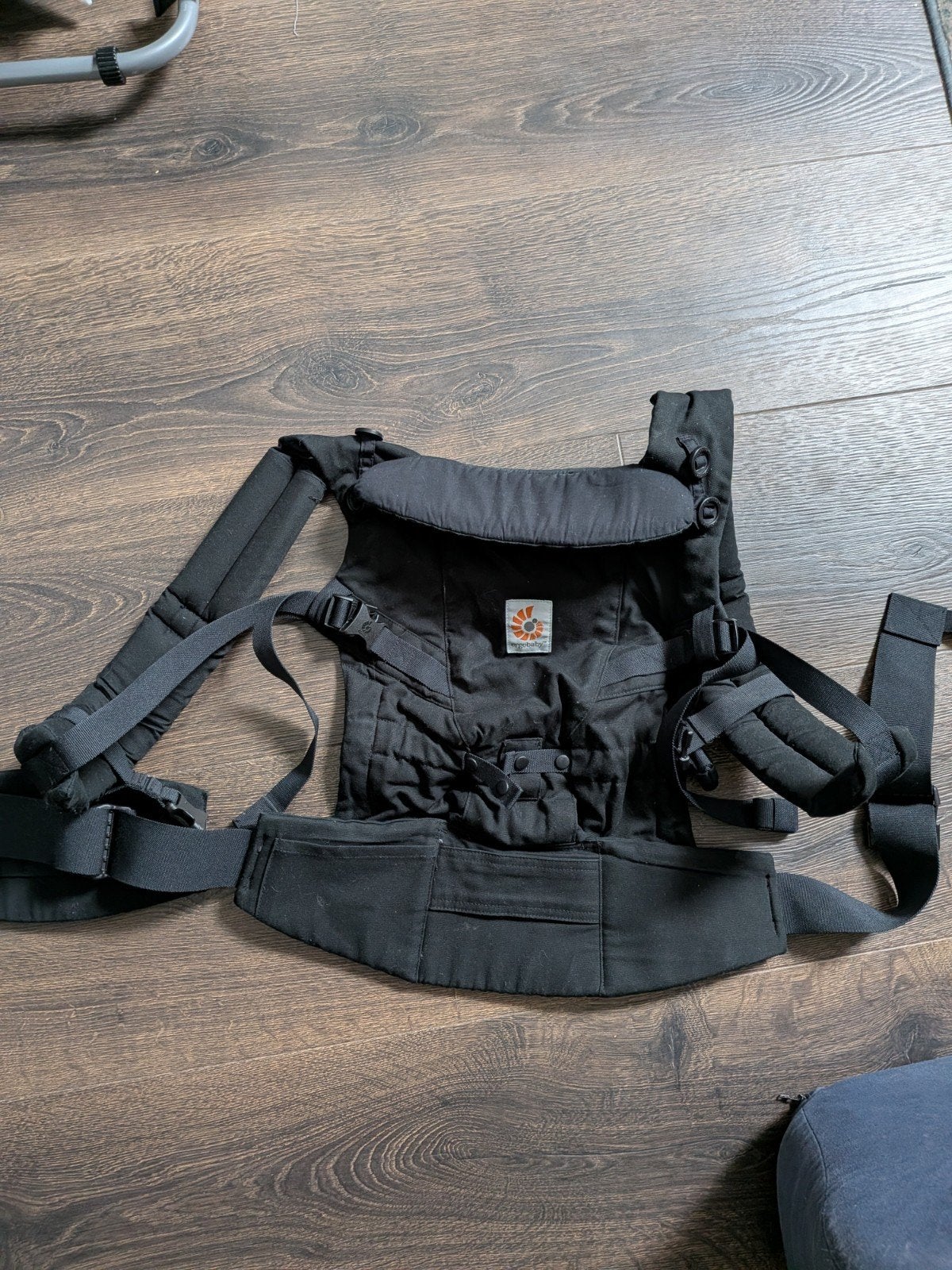 Ergobaby Draagzak - Comfortabel en Veilig voor je Baby, Buik of Rug, Zo goed als nieuw, Draagzak, Ophalen