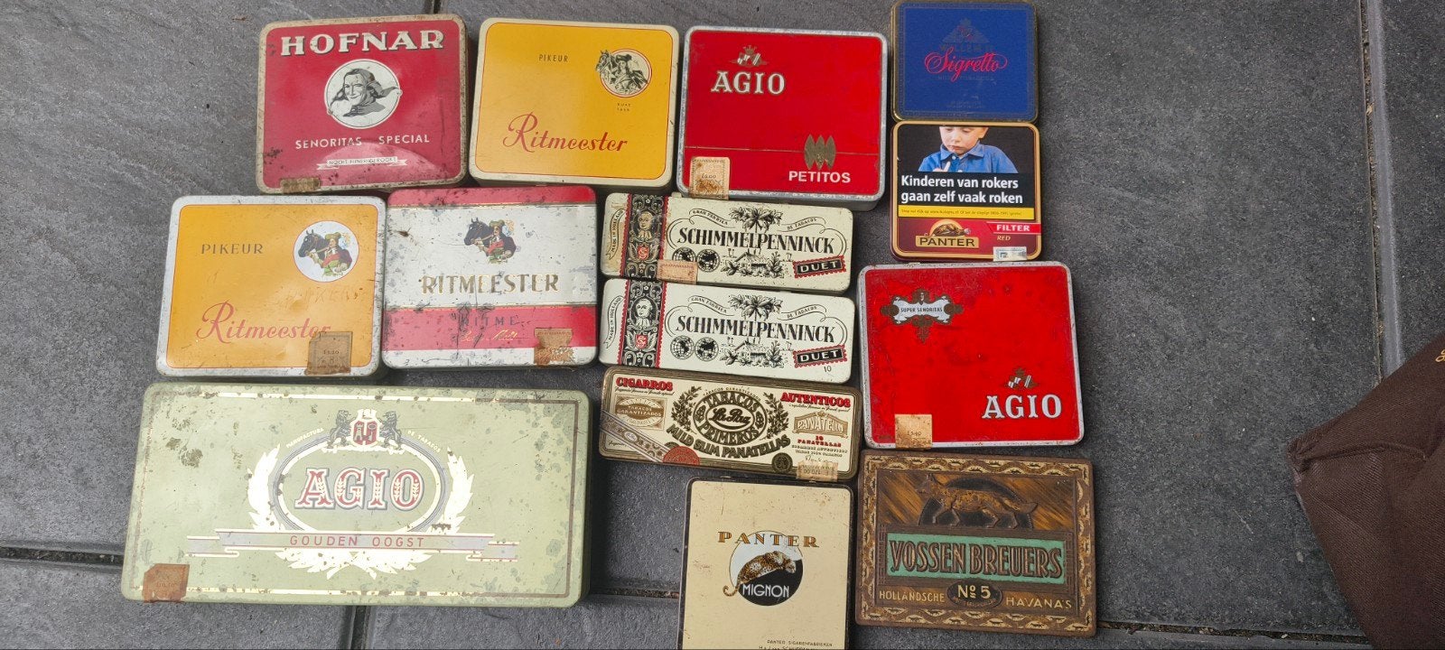 Collectie van 14 Vintage Tabaks- en Sigarenblikken, Ophalen of Verzenden, Gebruikt, Tabaksdoos of Verpakking
