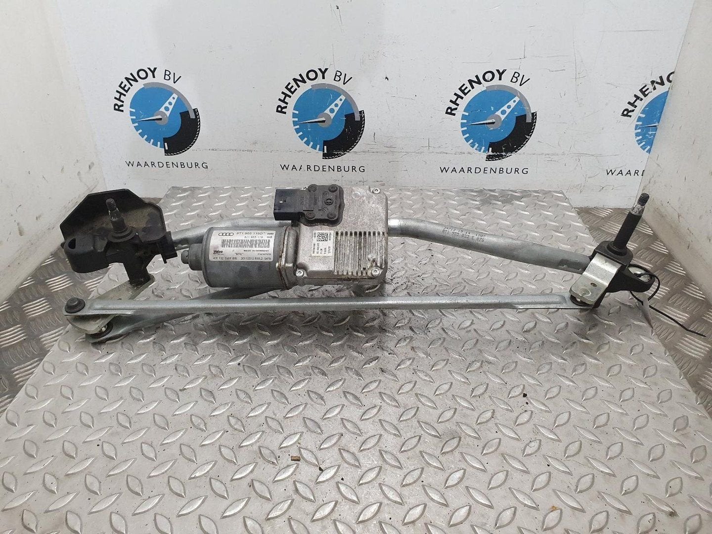 AUDI A5 Audi A5 SB 1.8TFSI S Edition RUITENWISSERMOTOR VOOR, Auto-onderdelen, Ophalen of Verzenden, Gebruikt, ARN erkend